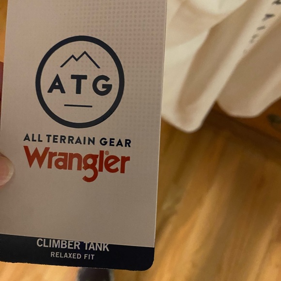 NWT Wrangler tank top - Picture 5 of 5